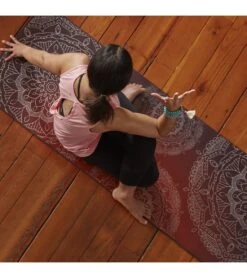 Gaiam Metallic Sunset Yoga Mat 68" 6mm -Swimline Store 5666817015976 metallicsunset 4a