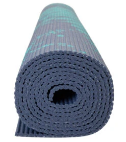 Gaiam Midnight Fern Printed Yoga Mat 68" 4mm -Swimline Store 5669004869800 midnightfern 3a