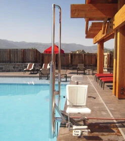 Spectrum Gallatin WP 400 Water-Powered Lift -Swimline Store 5671885340840 5