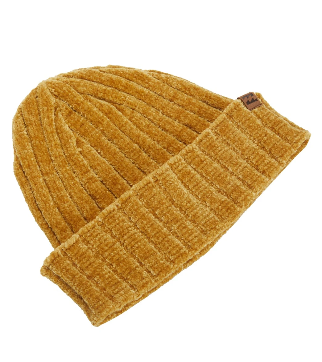Billabong Warm Up Chenille Beanie 1 Billabong Warm Up Chenille Beanie