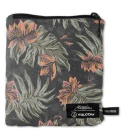 Volcom Men's Packable Changing Poncho 5 Volcom Men's Packable Changing Poncho -Swimline Store 7648540197032 rinsedblack 3a