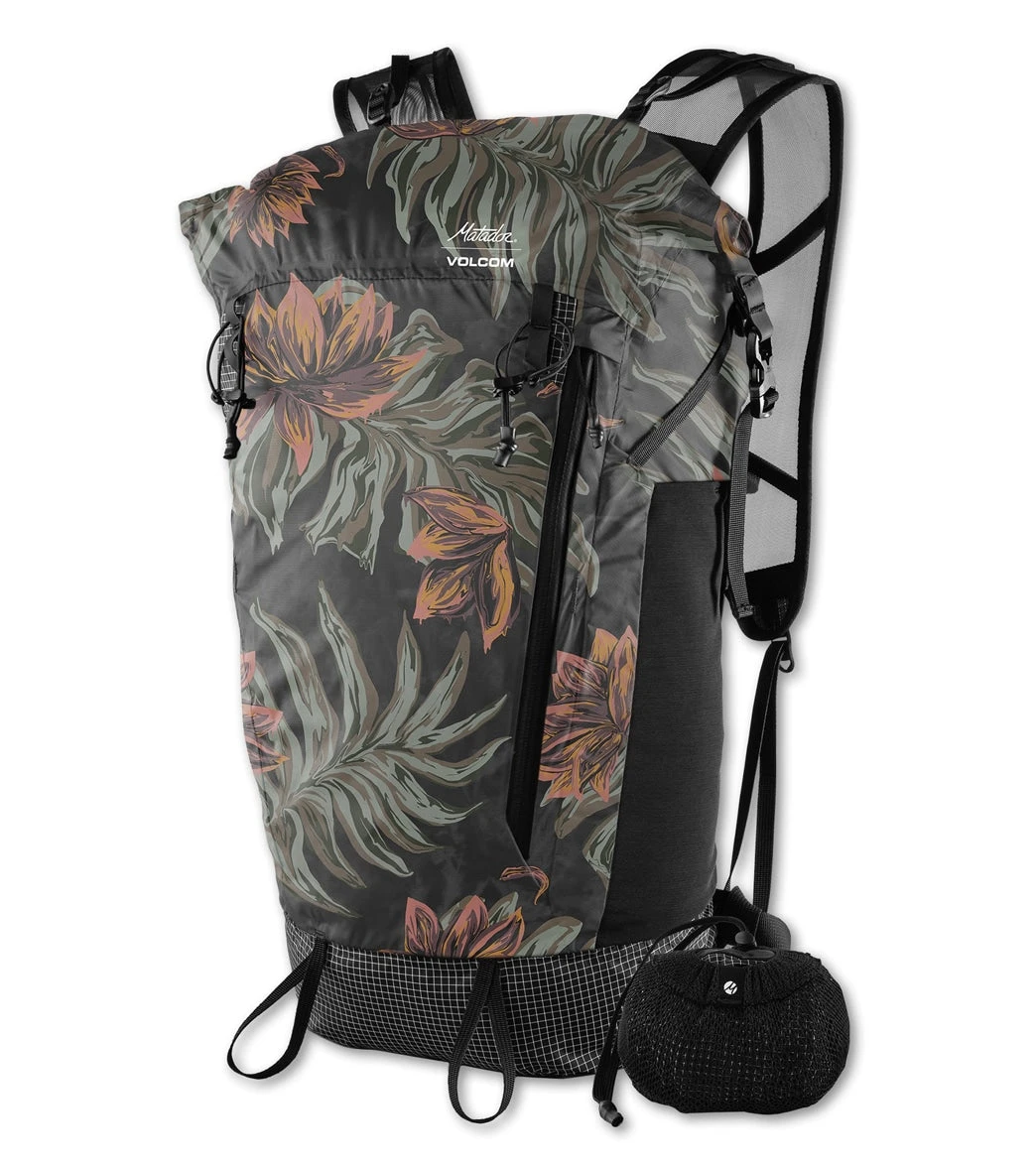 Volcom Men's Freerain 22 Wp Backpack 3 Volcom Men's Freerain 22 Wp Backpack - Image 3